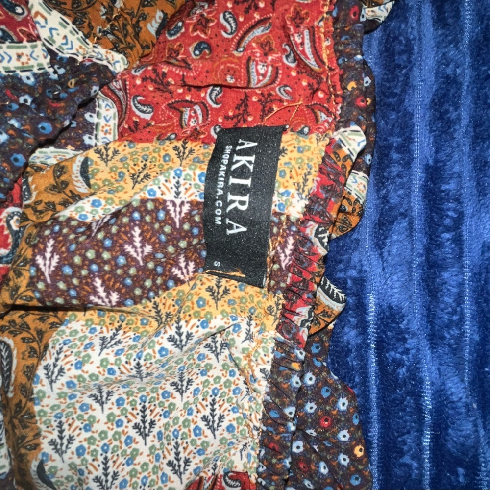 Crop patterned top - Picture 3 of 3